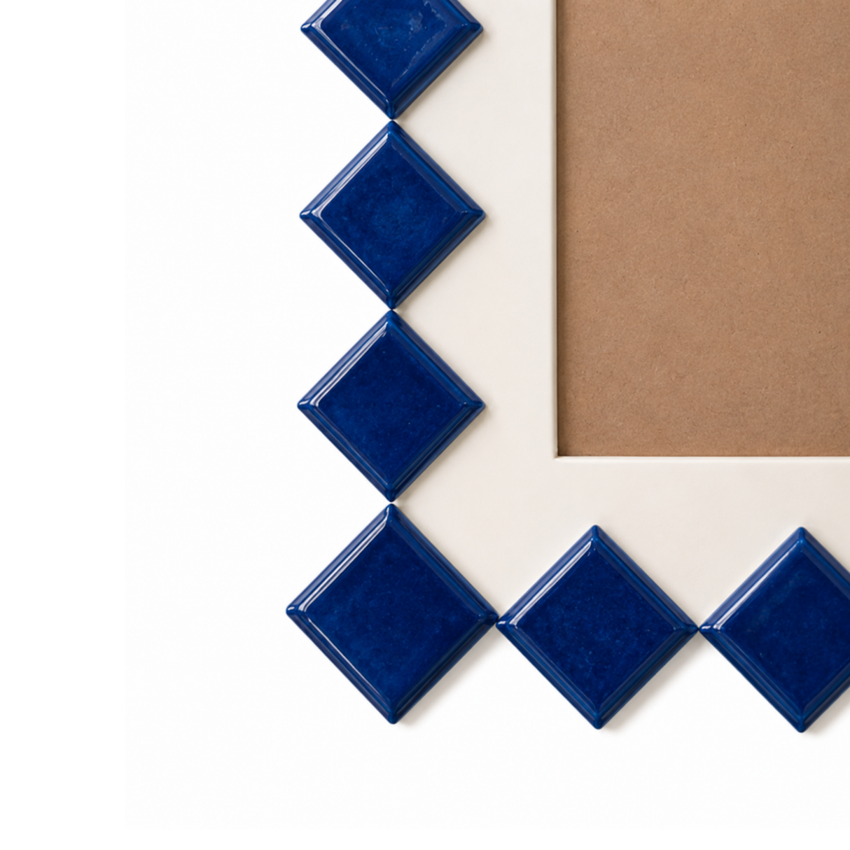 Rhea Photo Frame