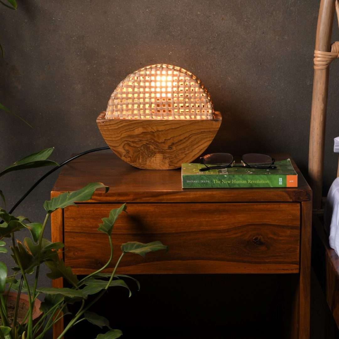 noksen cane teak table lamp